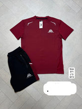 Load image into Gallery viewer, Tshirt