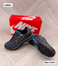Load image into Gallery viewer, Shoes