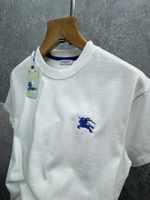 Load image into Gallery viewer, Tshirt