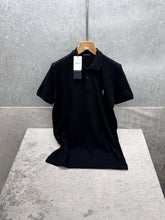 Load image into Gallery viewer, T-shirt