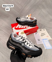 Load image into Gallery viewer, Shoes men
