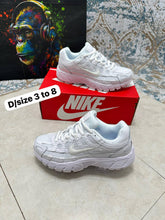 Load image into Gallery viewer, Shoes