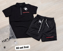 Load image into Gallery viewer, T-shirt