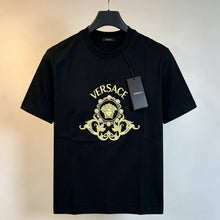 Load image into Gallery viewer, Tshirt