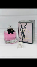 Load image into Gallery viewer, Perfume