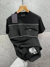 Load image into Gallery viewer, T-shirt