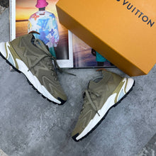 Load image into Gallery viewer, Shoes men