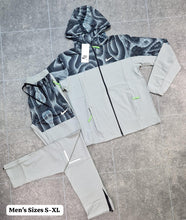 Load image into Gallery viewer, Tracksuit men