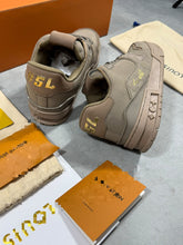 Load image into Gallery viewer, Shoes
