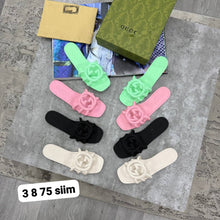 Load image into Gallery viewer, Slipper