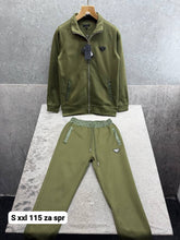 Load image into Gallery viewer, Tracksuit