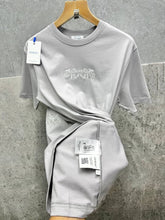 Load image into Gallery viewer, T-shirt