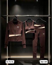 Load image into Gallery viewer, Tracksuit