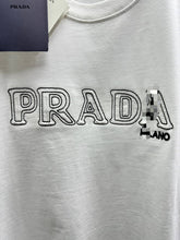 Load image into Gallery viewer, T-shirt