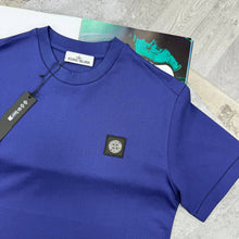 Load image into Gallery viewer, Tshirt