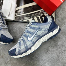 Load image into Gallery viewer, Shoes