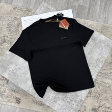 Load image into Gallery viewer, Tshirt
