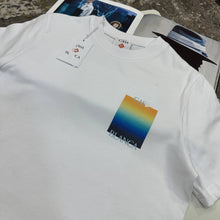 Load image into Gallery viewer, Tshirt