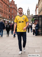 Load image into Gallery viewer, Tshirt