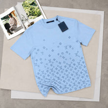 Load image into Gallery viewer, Tshirt