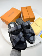 Load image into Gallery viewer, Slipper