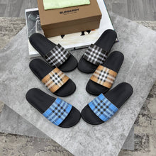 Load image into Gallery viewer, Slipper