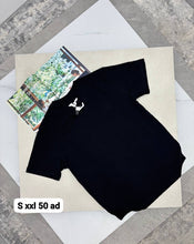 Load image into Gallery viewer, Tshirt