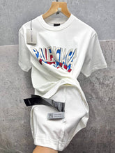 Load image into Gallery viewer, T-shirt