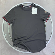 Load image into Gallery viewer, Tshirt