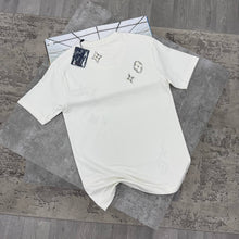 Load image into Gallery viewer, Tshirt