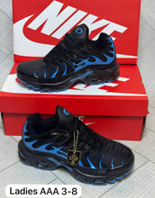 Load image into Gallery viewer, Shoes women