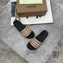 Load image into Gallery viewer, Slipper
