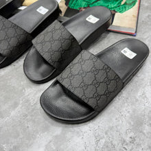 Load image into Gallery viewer, Slipper