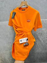 Load image into Gallery viewer, T-shirt