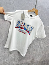 Load image into Gallery viewer, T-shirt