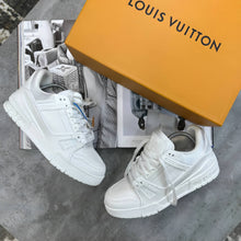 Load image into Gallery viewer, Shoes