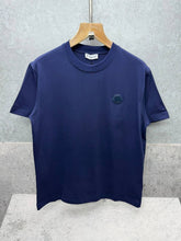 Load image into Gallery viewer, T-shirt
