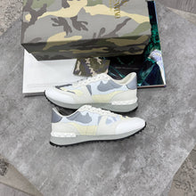 Load image into Gallery viewer, Shoes