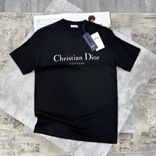 Load image into Gallery viewer, T-shirt