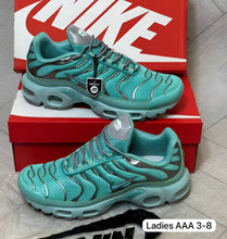 Load image into Gallery viewer, Shoes women