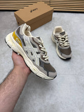 Load image into Gallery viewer, Shoes