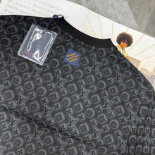 Load image into Gallery viewer, T-shirt