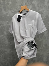 Load image into Gallery viewer, T-shirt