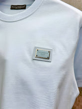 Load image into Gallery viewer, T-shirt