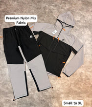 Load image into Gallery viewer, Tracksuit
