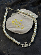 Load image into Gallery viewer, Necklace