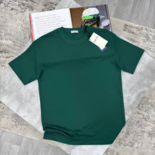 Load image into Gallery viewer, T-shirt