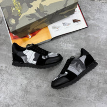 Load image into Gallery viewer, Shoes