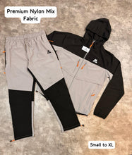 Load image into Gallery viewer, Tracksuit