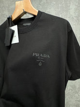 Load image into Gallery viewer, T-shirt